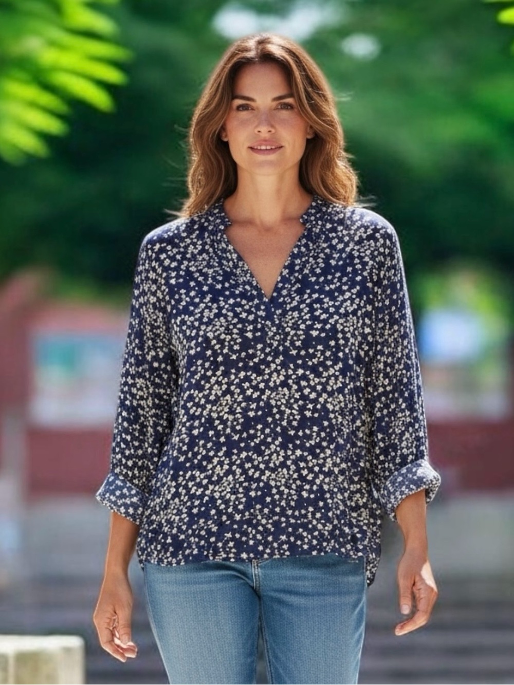 H&M L.O.G.G. Women’s Navy Star Print Blouse Size 8 Long Sleeve V Neck Top